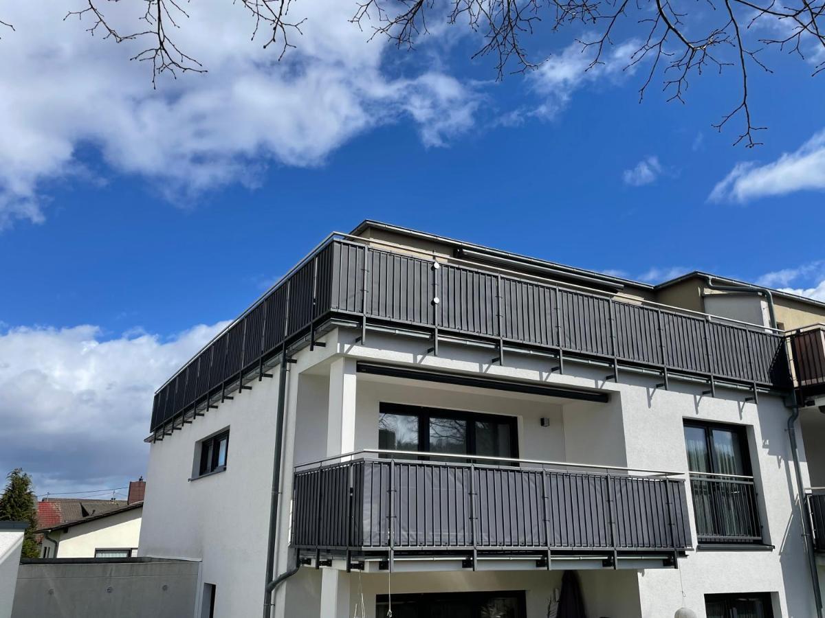 Exklusive Wohnung Zentral Mit Grossem Balkon Лосхайм Екстериор снимка